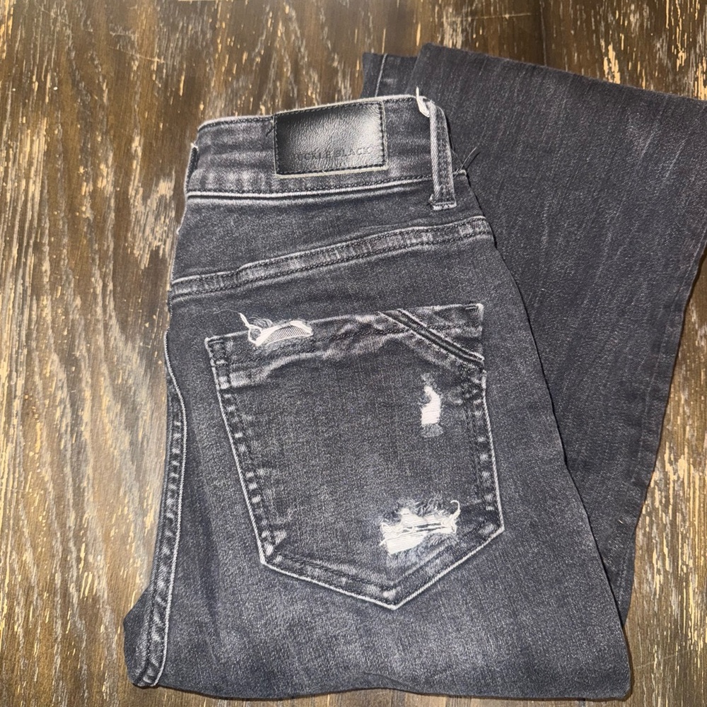 Stylish Black Distressed Women's Jeans